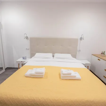 L'arcobaleno Apartment *